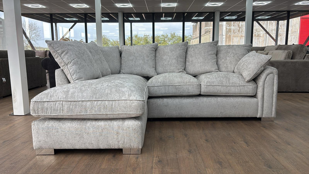 Chiswick Chaise Corner Sofa With Free Footstool